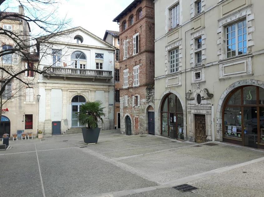 Le Loft Du Chateau Du Roi Cahors Exterior foto